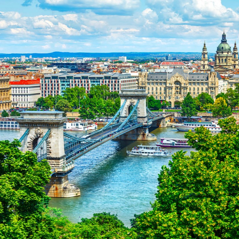 Excursie la Budapesta şi Viena
